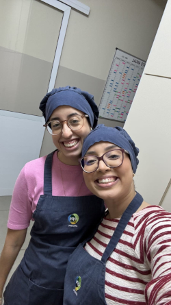 Meninas participando de uma atividade do Projeto Dora